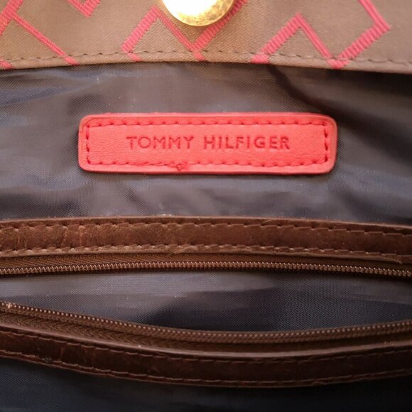 2 / $30.00 - Tommy Hilfiger Grey & Pink Patterned with Brown Handles Handbag - Picture 10 of 15
